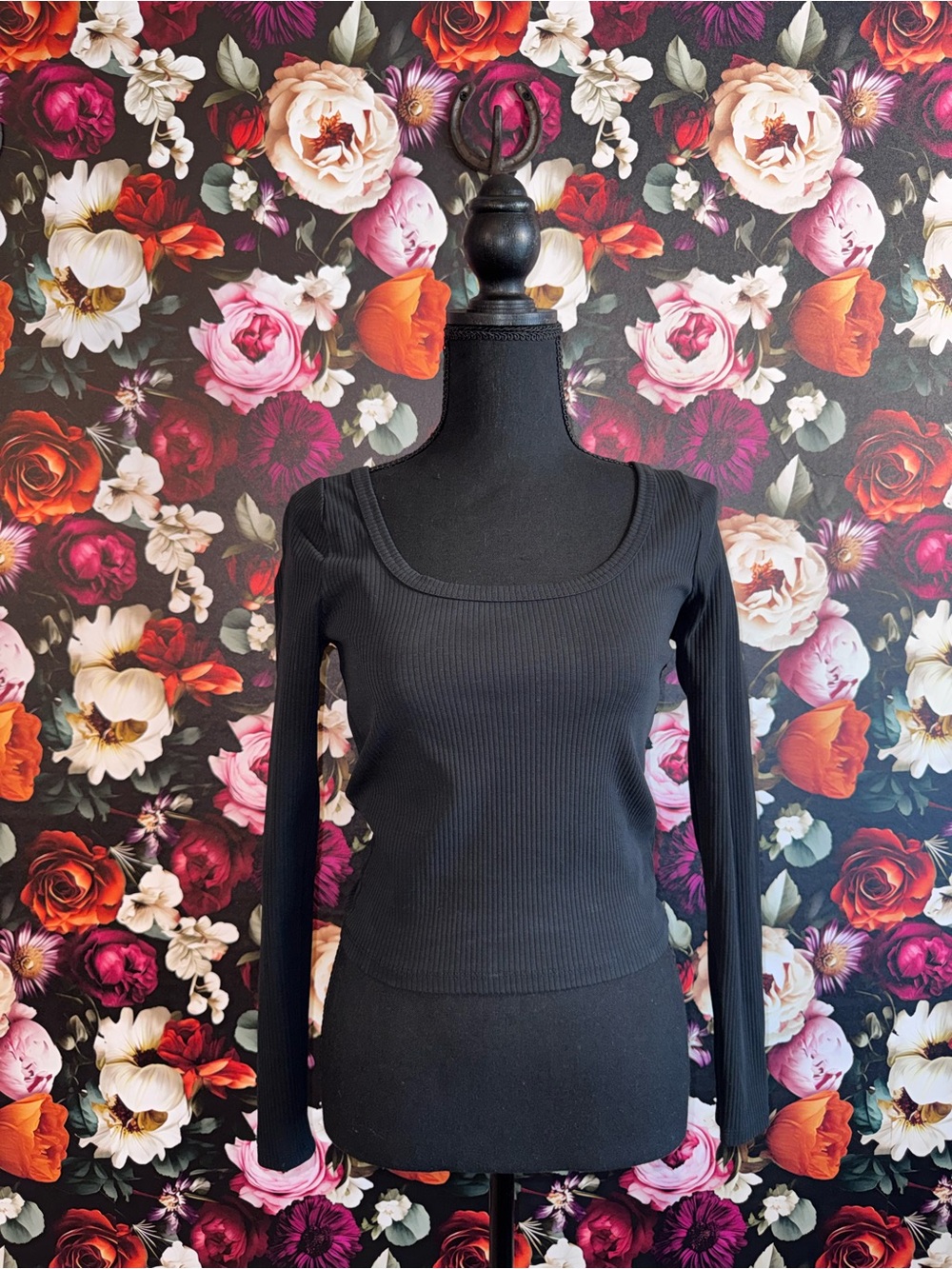 Madewell Black Ribbed Long-Sleeve Scoop Top - Picture 3 of 8
